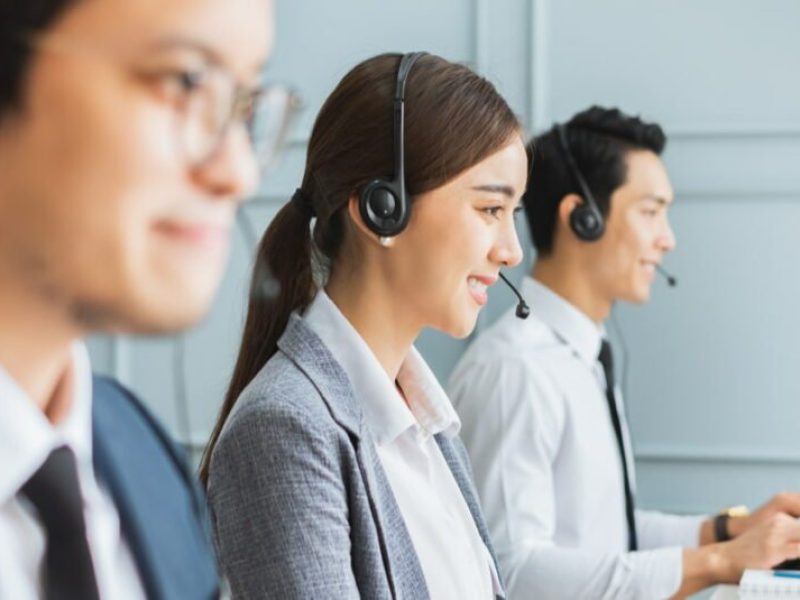 Guide-To-A-Customer-Service-Representative-Career-Path-1024x535-1-1.jpg